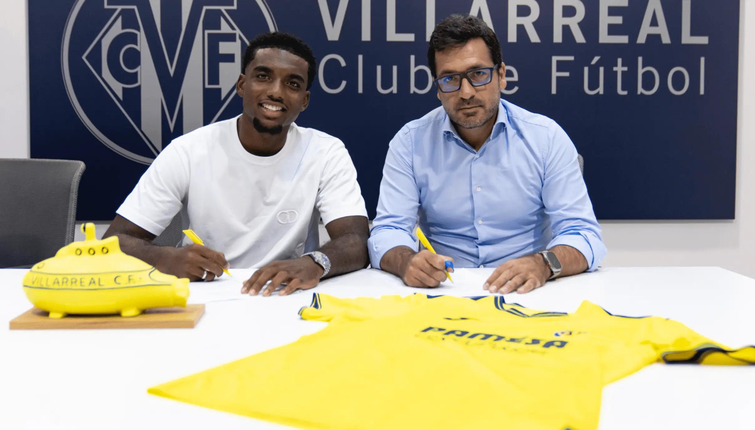 Officiel : Logan Costa rejoint Villarreal 