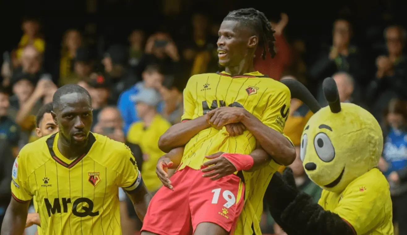 VIDÉO - Watford gagne avec des buts de Bayo (sublime !) et Sissoko