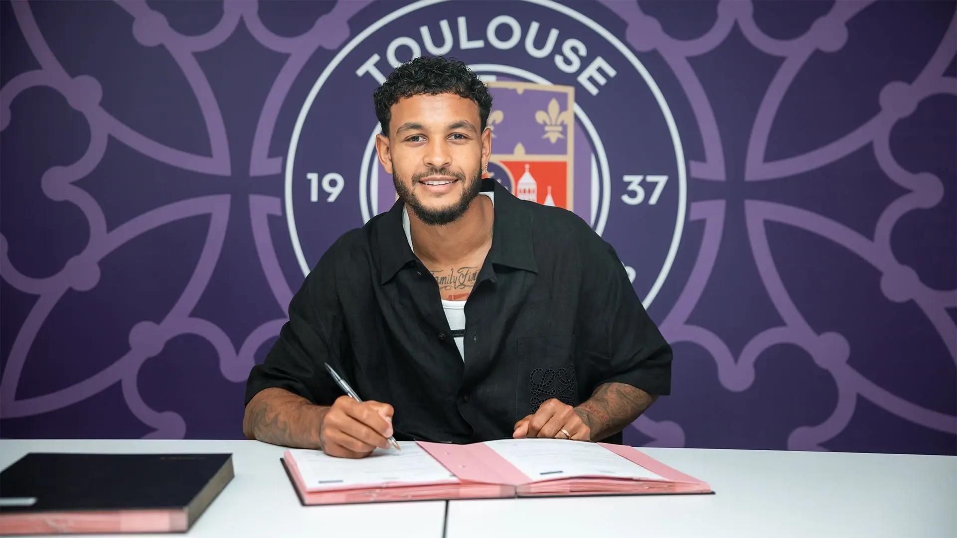 Officiel : Joshua King signe au TFC 