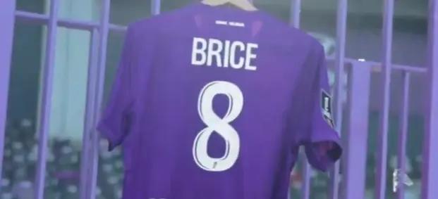 Découvrez le maillot floqué "Brice" que les joueurs porteront face à l'OL