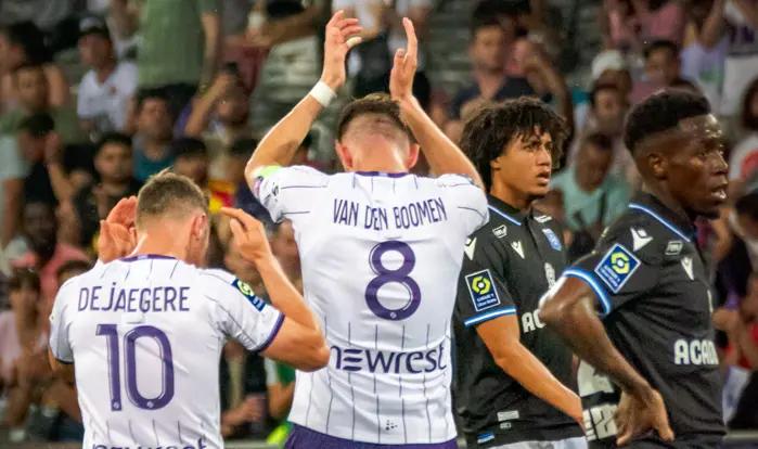 Brecht Dejaegere / Branco van den Boomen / TFC AJ Auxerre